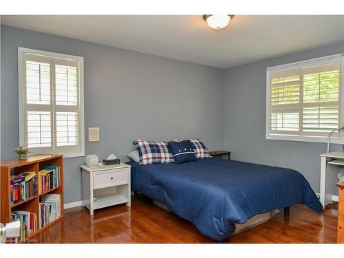 333 Howe Island Ferry Road, Gananoque, ON - Indoor Photo Showing Bedroom