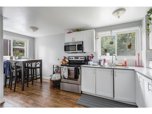 1419 Montreal Street, Kingston, ON - Indoor Photo Showing Kitchen With Double Sink