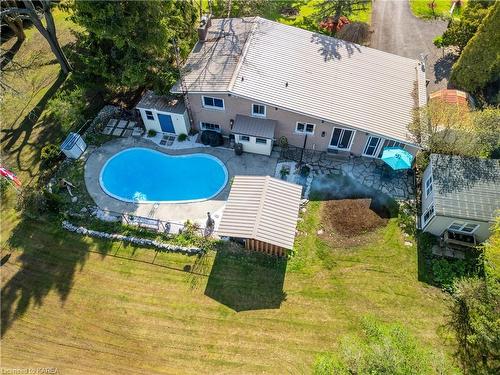 201 Old Orchard Road, Bath, ON - Outdoor With In Ground Pool