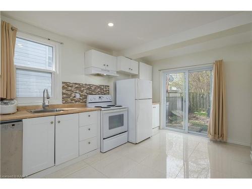 272 Patrick Street, Kingston, ON - Indoor Photo Showing Kitchen