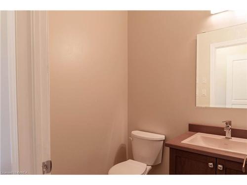 1085 Woodhaven Drive, Kingston, ON - Indoor Photo Showing Bathroom