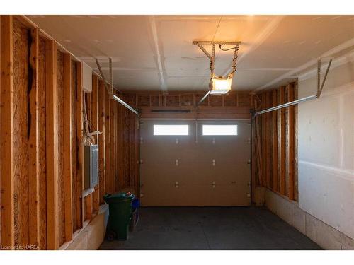 1085 Woodhaven Drive, Kingston, ON - Indoor Photo Showing Garage