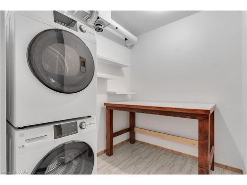 304-120 Barrett Court, Kingston, ON - Indoor Photo Showing Laundry Room