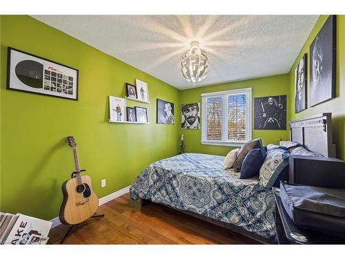 798 Davis Drive, Kingston, ON - Indoor Photo Showing Bedroom