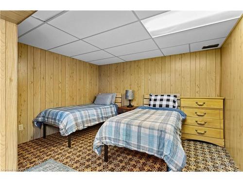 785 Allum Avenue, Kingston, ON - Indoor Photo Showing Bedroom