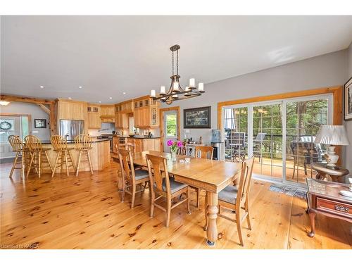 441B Maccomish Lane, Perth Road Village, ON - Indoor Photo Showing Dining Room