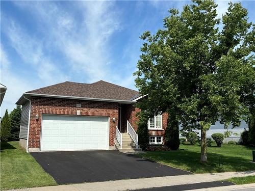 1135 Halifax Drive, Kingston, ON - Outdoor