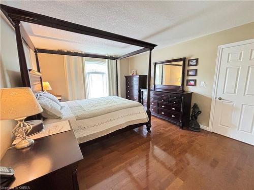 1135 Halifax Drive, Kingston, ON - Indoor Photo Showing Bathroom