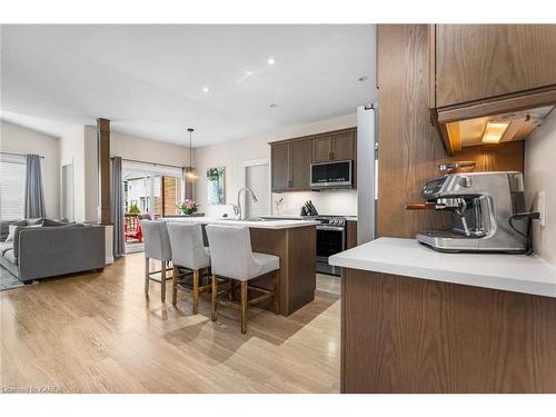 217 Holden Street, Kingston, ON - Indoor Photo Showing Kitchen