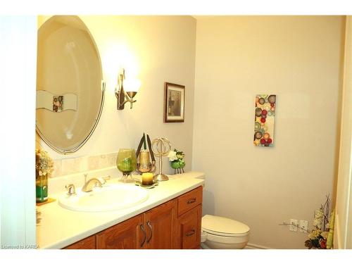 1453 Millenium Court, Kingston, ON - Indoor Photo Showing Bathroom