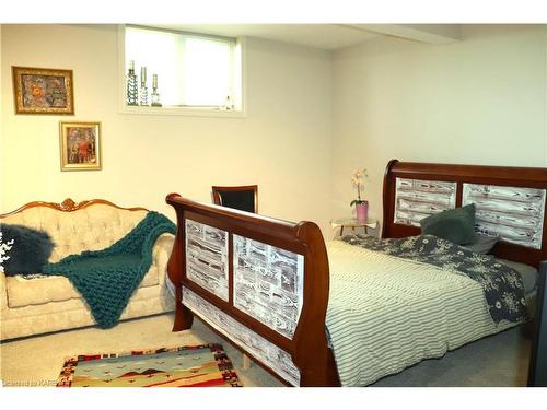 1453 Millenium Court, Kingston, ON - Indoor Photo Showing Bedroom