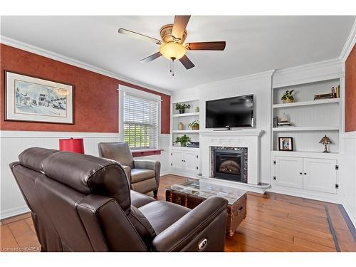 4291 Old Hwy 2, Belleville, ON - Indoor Photo Showing Living Room With Fireplace