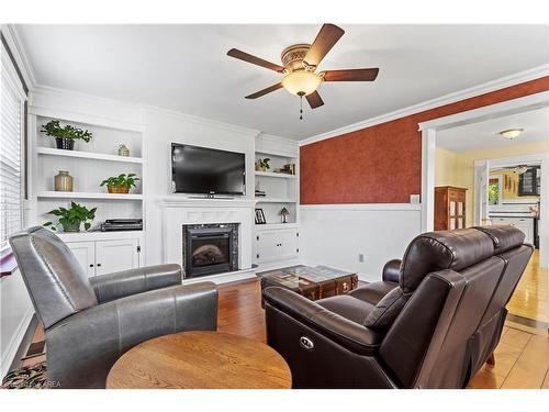 4291 Old Hwy 2, Belleville, ON - Indoor Photo Showing Living Room With Fireplace