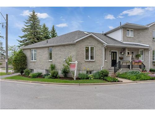 39 Yonge Street, Kingston, ON - Outdoor With Deck Patio Veranda With Facade