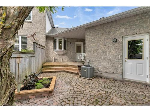 39 Yonge Street, Kingston, ON - Outdoor With Deck Patio Veranda With Exterior