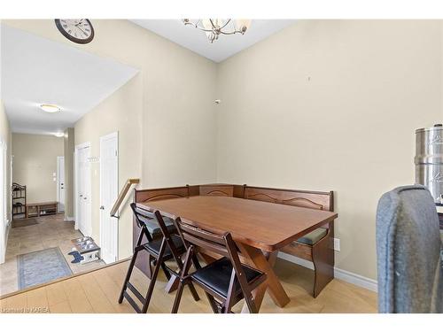 1177 Crossfield Avenue, Kingston, ON - Indoor Photo Showing Dining Room