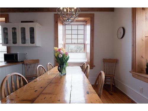 1311 Turnbull Way, Kingston, ON - Indoor Photo Showing Dining Room