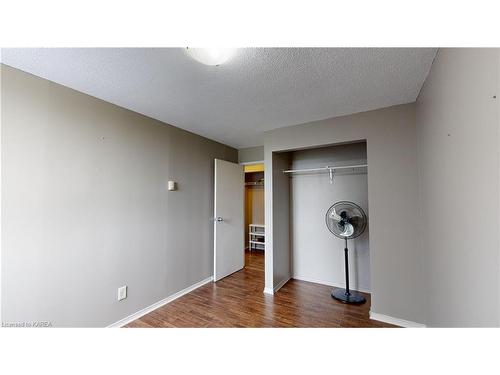 203-745 Davis Drive, Kingston, ON - Indoor Photo Showing Other Room