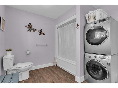 268 Shermans Point Road, Greater Napanee, ON - Indoor Photo Showing Laundry Room