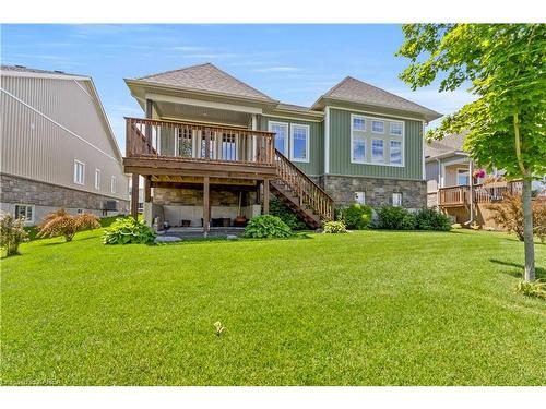 115 Country Club Drive, Bath, ON - Outdoor