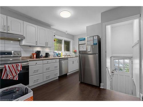 80 Cartwright Street, Kingston, ON - Indoor Photo Showing Kitchen