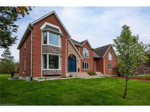 23 Milton Avenue, Kingston, ON - Outdoor With Facade