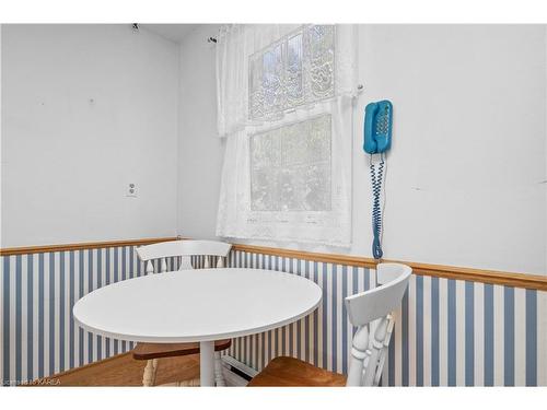 24-19 Macpherson Avenue, Kingston, ON -  Photo Showing Other Room