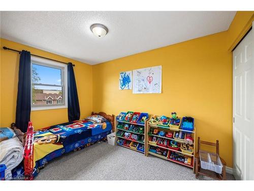959 Killarney Crescent, Kingston, ON - Indoor Photo Showing Bedroom