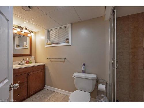959 Killarney Crescent, Kingston, ON - Indoor Photo Showing Bathroom
