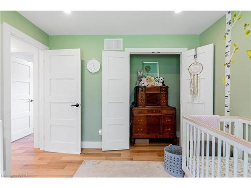 39 Faircrest Boulevard, Kingston, ON - Indoor Photo Showing Bedroom