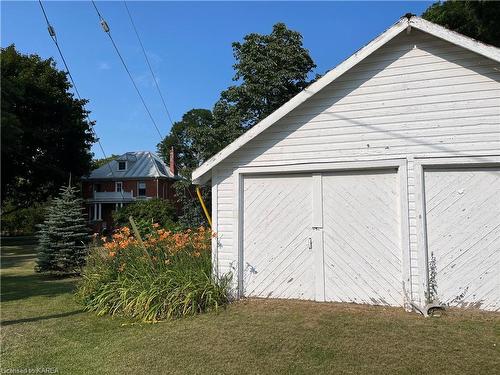 463 Elva Avenue, Kingston, ON - Outdoor