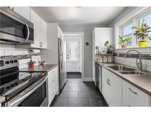 849 Victoria Street, Kingston, ON - Indoor Photo Showing Kitchen With Double Sink
