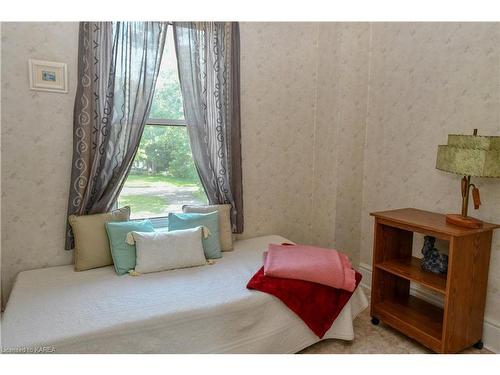 13 Windsor Drive, Gananoque, ON - Indoor Photo Showing Bathroom