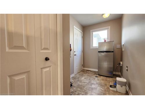 1494 Birchwood Drive, Kingston, ON - Indoor Photo Showing Other Room