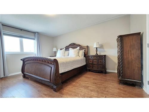 1494 Birchwood Drive, Kingston, ON - Indoor Photo Showing Bedroom