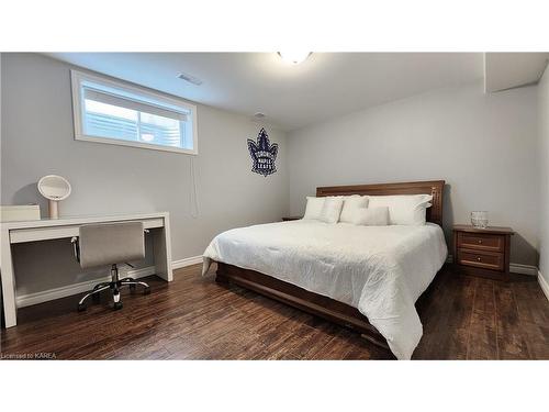 1494 Birchwood Drive, Kingston, ON - Indoor Photo Showing Bedroom