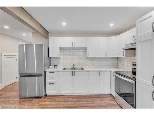 74 Third Avenue, Kingston, ON - Indoor Photo Showing Kitchen With Double Sink With Upgraded Kitchen