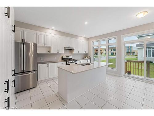 1363 Grayson Drive, Kingston, ON - Indoor Photo Showing Kitchen