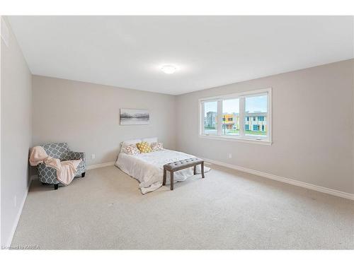 1363 Grayson Drive, Kingston, ON - Indoor Photo Showing Bedroom
