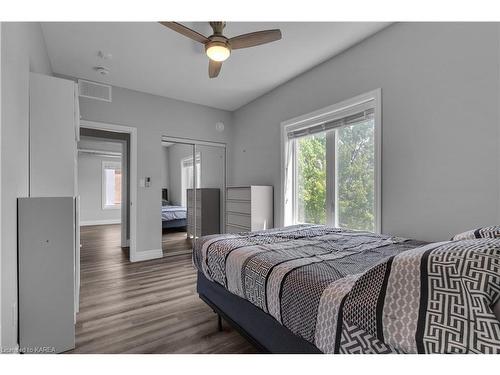406-501 Frontenac Street, Kingston, ON - Indoor Photo Showing Bedroom
