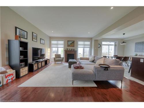 621 Halloway Drive, Kingston, ON - Indoor Photo Showing Living Room With Fireplace