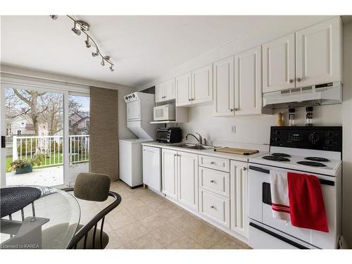 179 Toronto Street, Kingston, ON - Indoor Photo Showing Kitchen With Double Sink