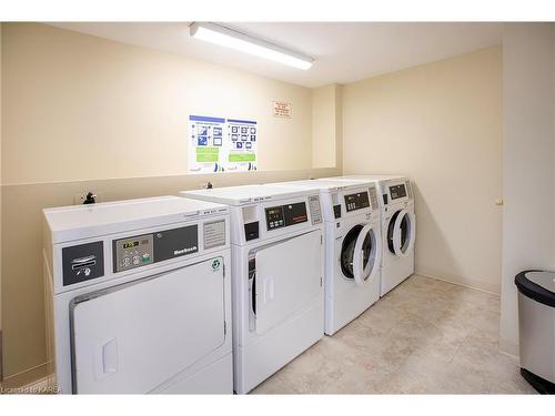 410-334 Queen Mary Road, Kingston, ON - Indoor Photo Showing Laundry Room
