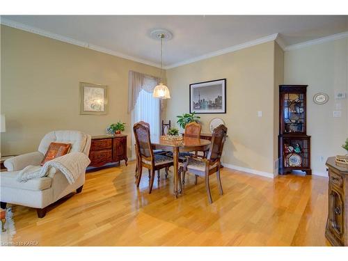 351 Emerald Street, Kingston, ON - Indoor Photo Showing Dining Room