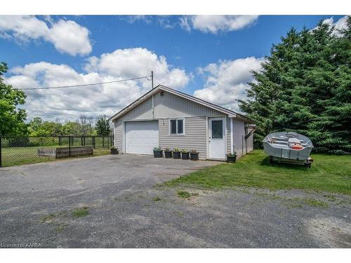 8061 County Road 2, Greater Napanee, ON 