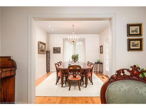 35 Riverside Drive, Kingston, ON - Indoor Photo Showing Dining Room