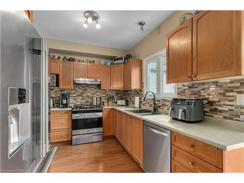 500 Weston Crescent, Kingston, ON - Indoor Photo Showing Kitchen With Double Sink