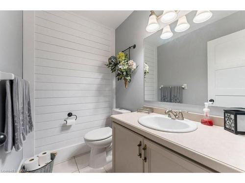 1079 Acadia Drive, Kingston, ON - Indoor Photo Showing Bathroom