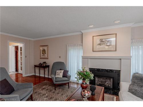 196 Country Club Drive, Kingston, ON - Indoor Photo Showing Living Room With Fireplace