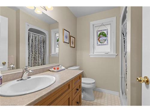 167 Ellesmeer Avenue, Kingston, ON - Indoor Photo Showing Bathroom